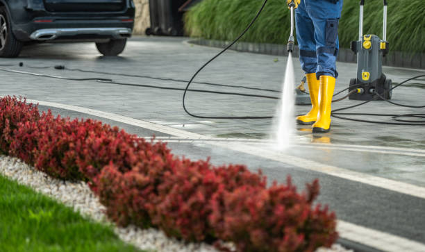 Why Choose Our Certified Pressure Washing Experts for Your Project Needs in Reidsville, GA?