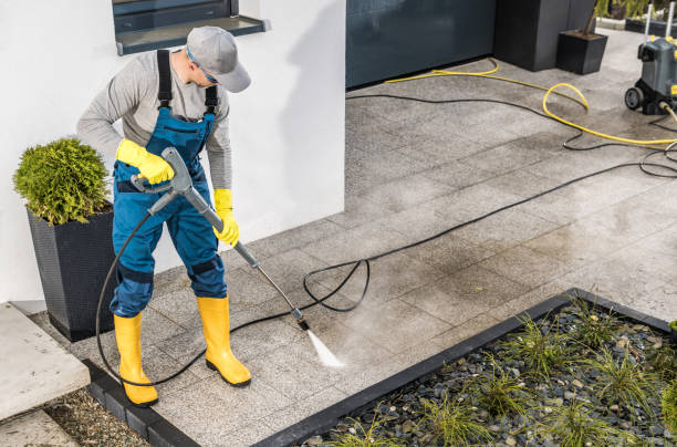 Best Deck Pressure Washing  in Reidsville, GA
